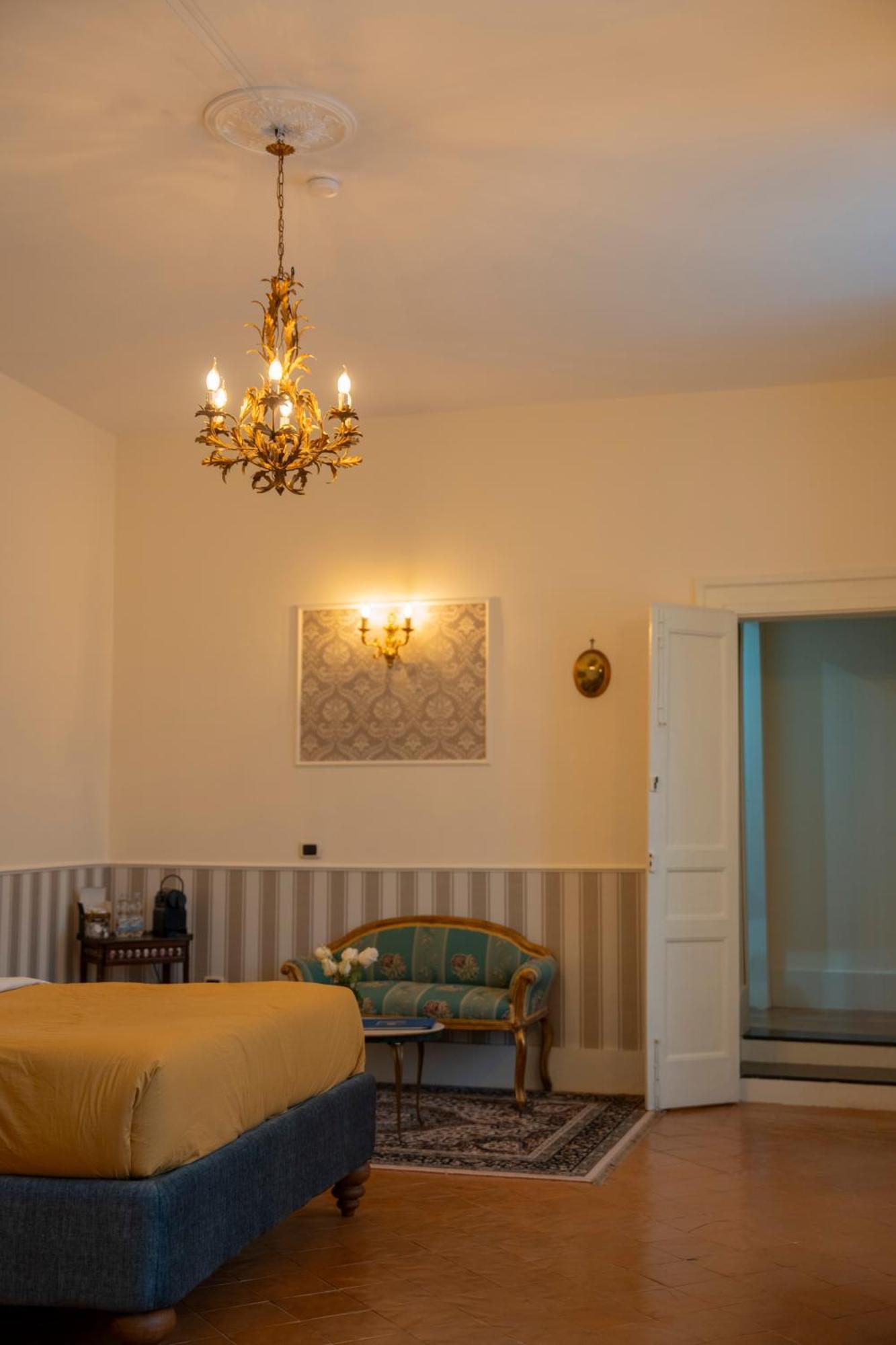 Casa Santangelo Suites Salerno Exterior foto