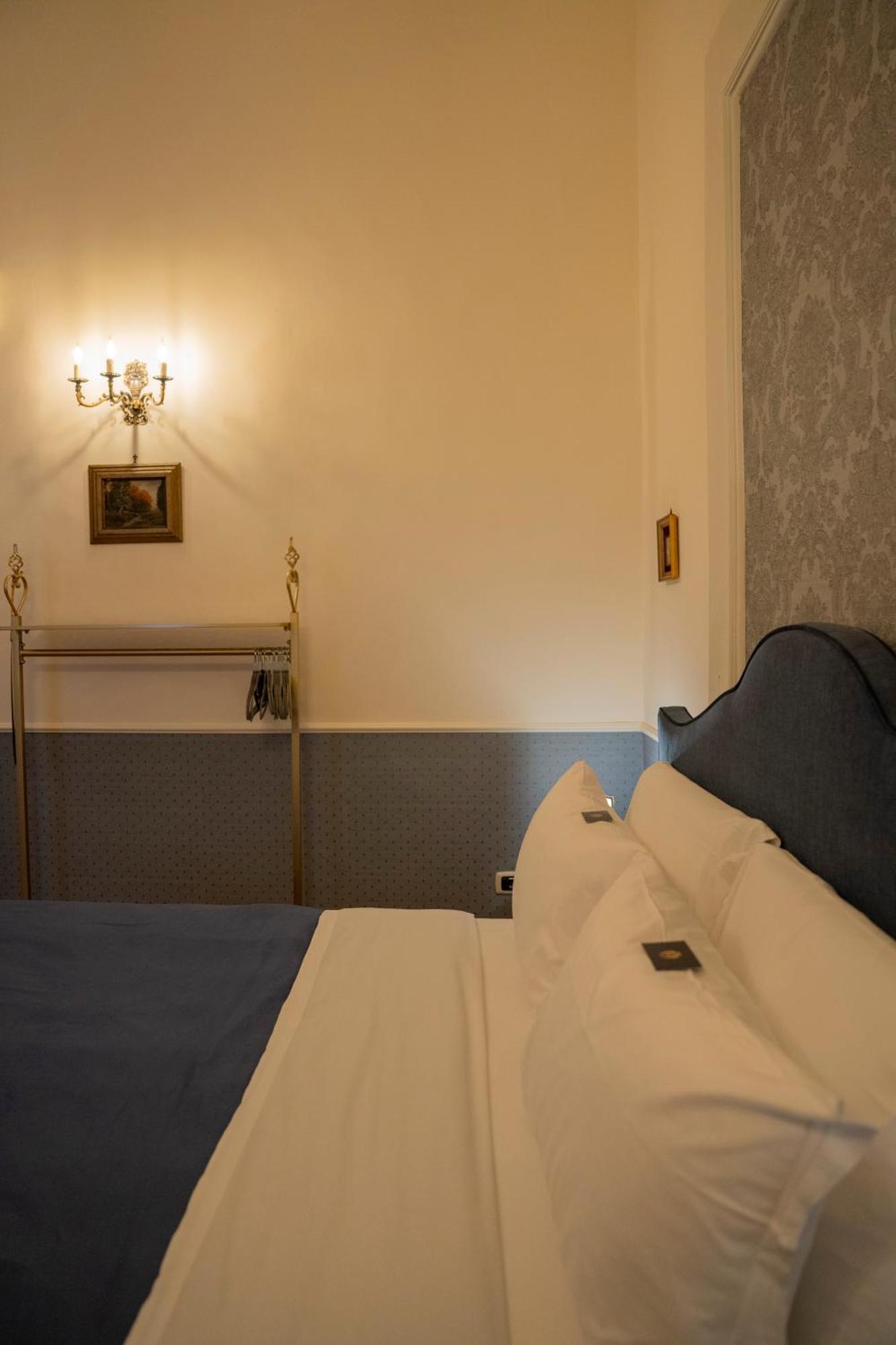 Casa Santangelo Suites Salerno Exterior foto